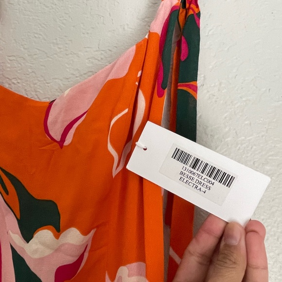 NWT Reformation Besse Dress in Electra size 4 - Picture 6 of 10